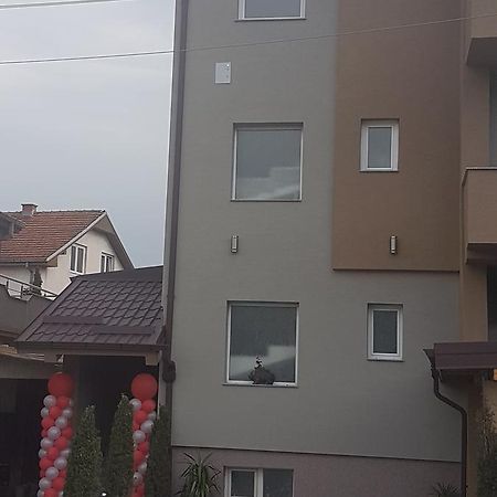 Hotel Kiko Бітола Екстер'єр фото