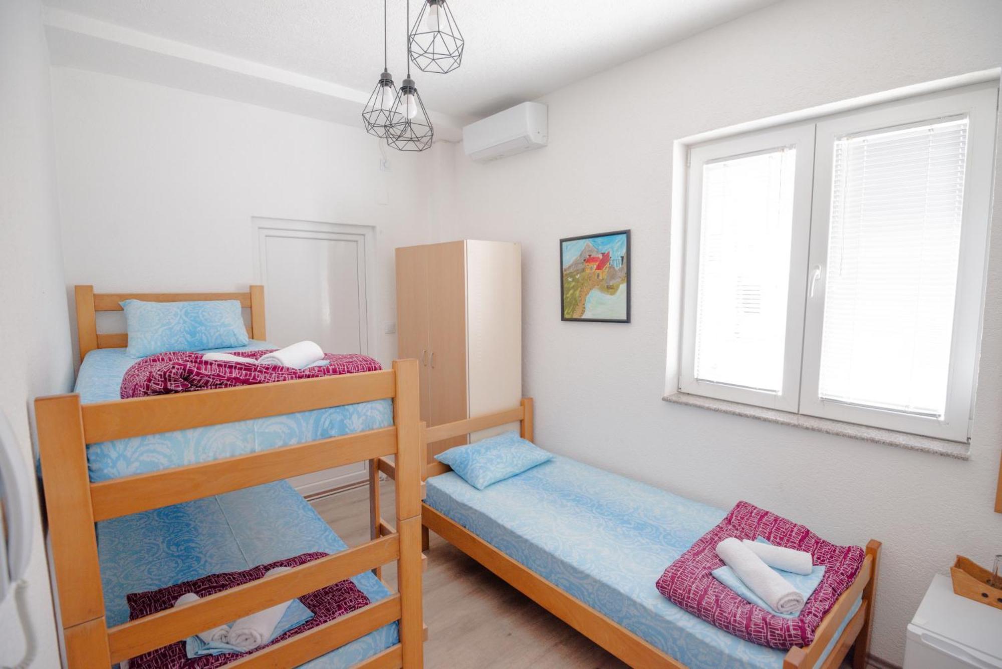Hotel Kiko Бітола Екстер'єр фото