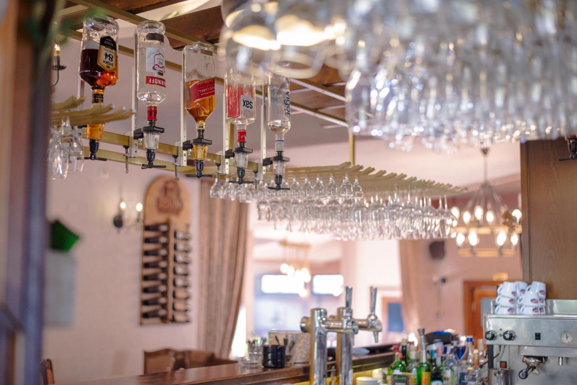 Hotel Kiko Бітола Екстер'єр фото